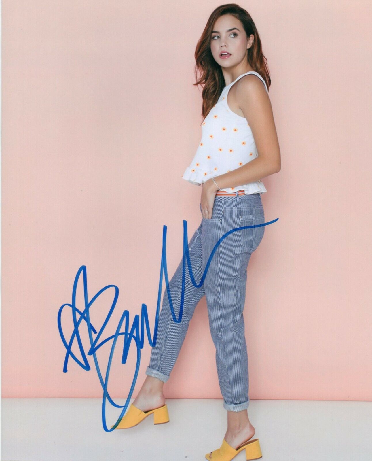 Autographed Bailee Madison signed 8 x 10 Photo Poster painting Really Nice