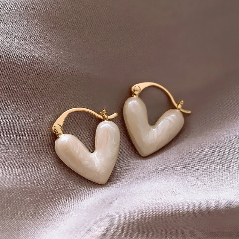 White Drop Glaze Heart Shaped Earrings