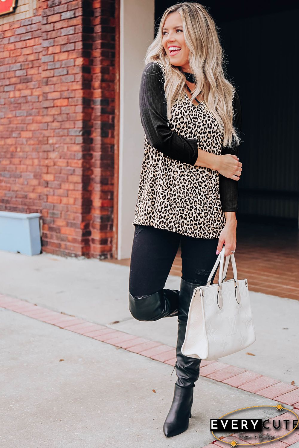 Leopard Choker Crisscross Contrast 3/4 Sleeve Leopard Print Top