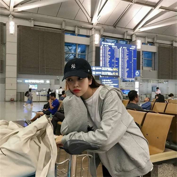 Uveng Uveng Hoodie Hooded Female Autumn 2024 New Zipper Cardigan Coat Korean Version Loose Student Sports Top