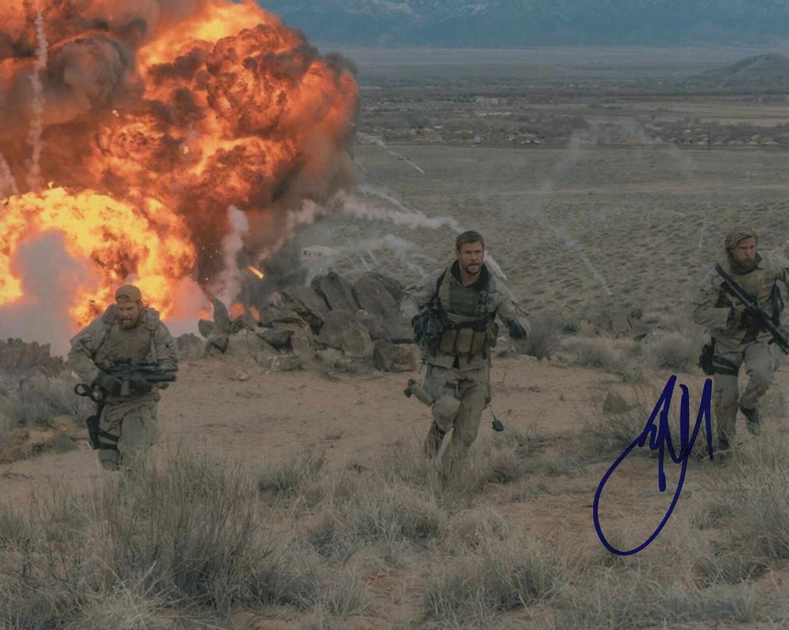 THAD LUCKINBILL signed (12 STRONG) 8X10 Photo Poster painting *PROOF* W/COA (Vern Michaels) #2