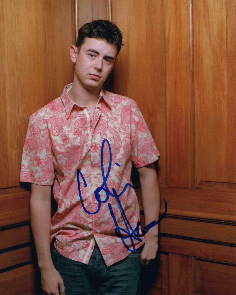 COLIN HANKS SIGNED AUTOGRAPH 8x10 Photo Poster painting - FARGO, DEXTER, LIFE IN PIECES, TOM