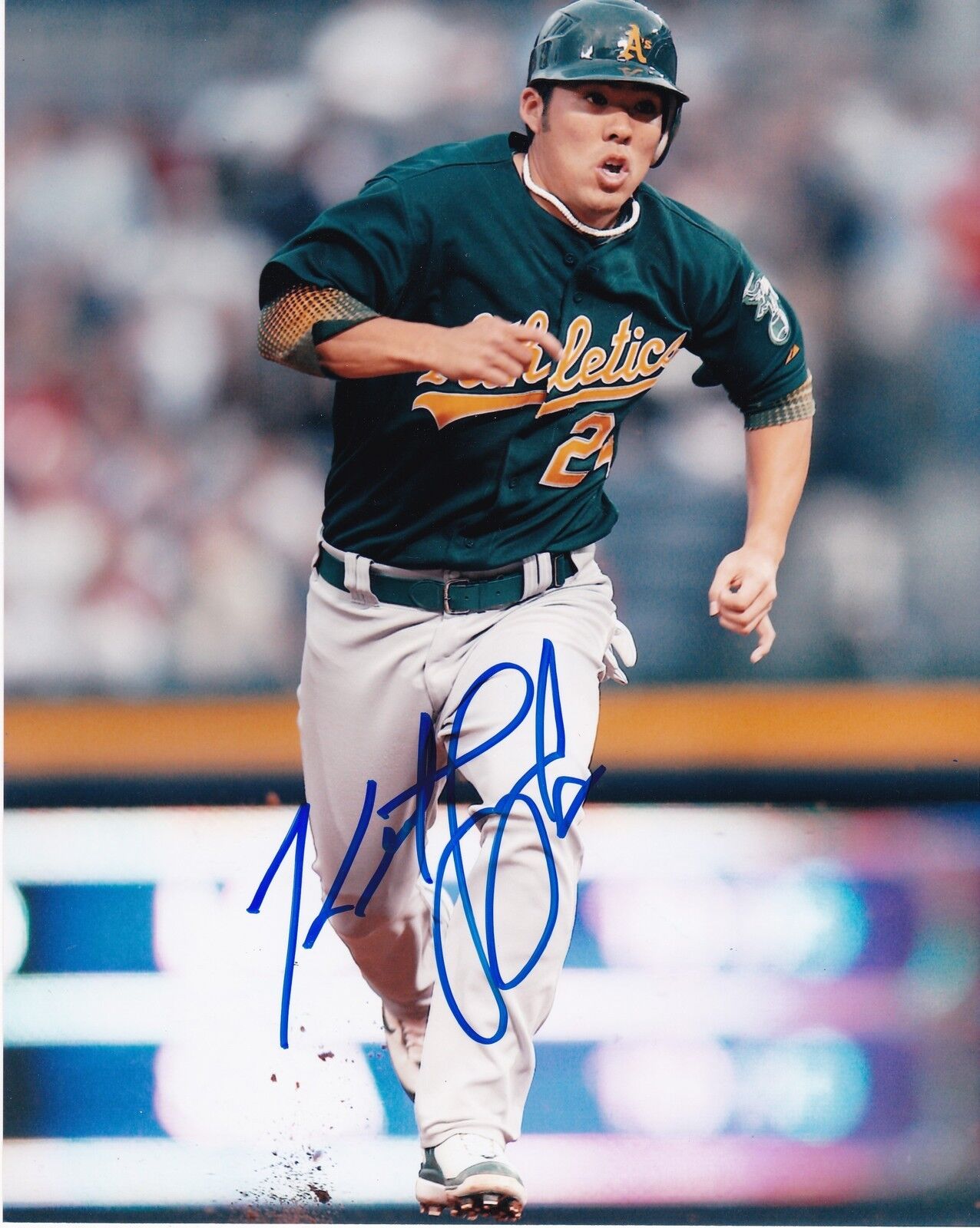 KURT SUZUKI OAKLAND A'S ACTION SIGNED 8x10