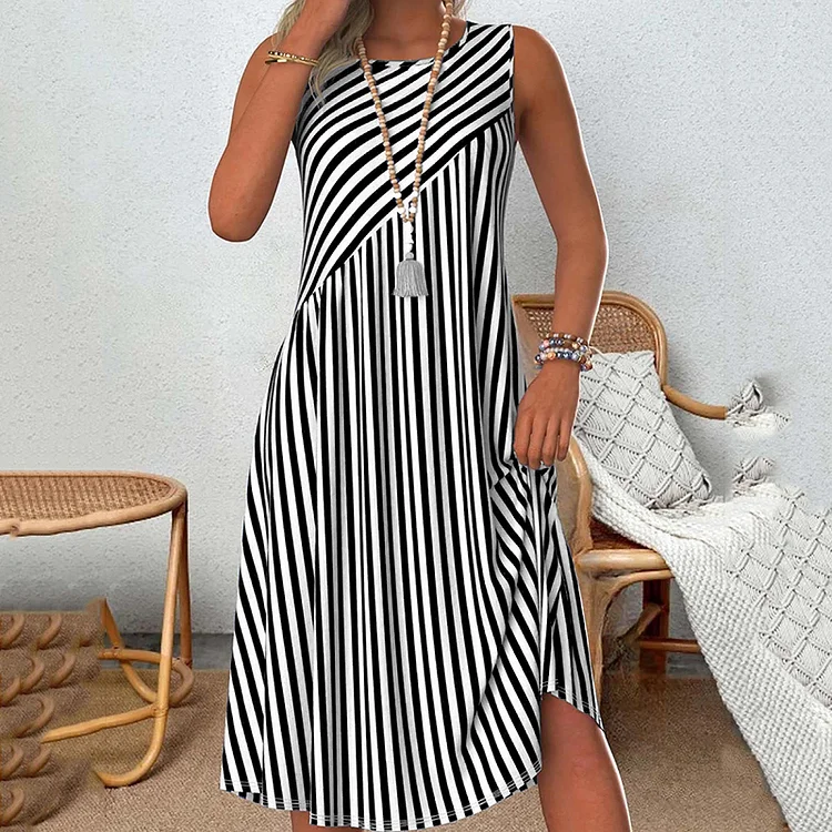 Simpfit Gestreiftes Tank-Midikleid mit Rundhalsausschnitt
