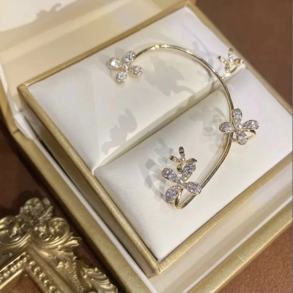 Shecustoms™ Shiny Elegant Zircon Flower Earrings
