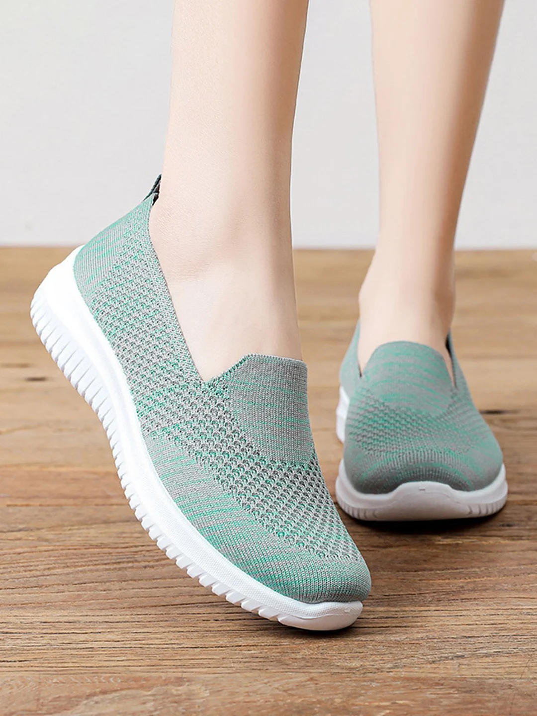 Lightweight Breathable Flyknit Mesh Casual Shoes Sneakers | EGEMISS