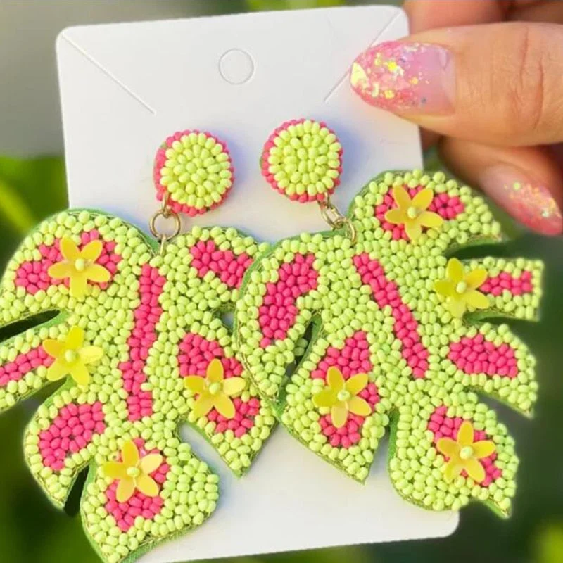 Dvacaman Boho Handmade Beaded Leaf Parrot Pendant Earrings for Women 2022 New Design Wedding Jewelry Korean Drop Dangle Earrings