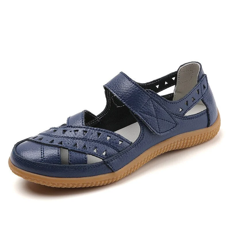 New Genuine Leather Women's Summer Sandals Cut-Outs Woman Flats Shoes Breathable Female Beach Loafers Soft Mother Shoe