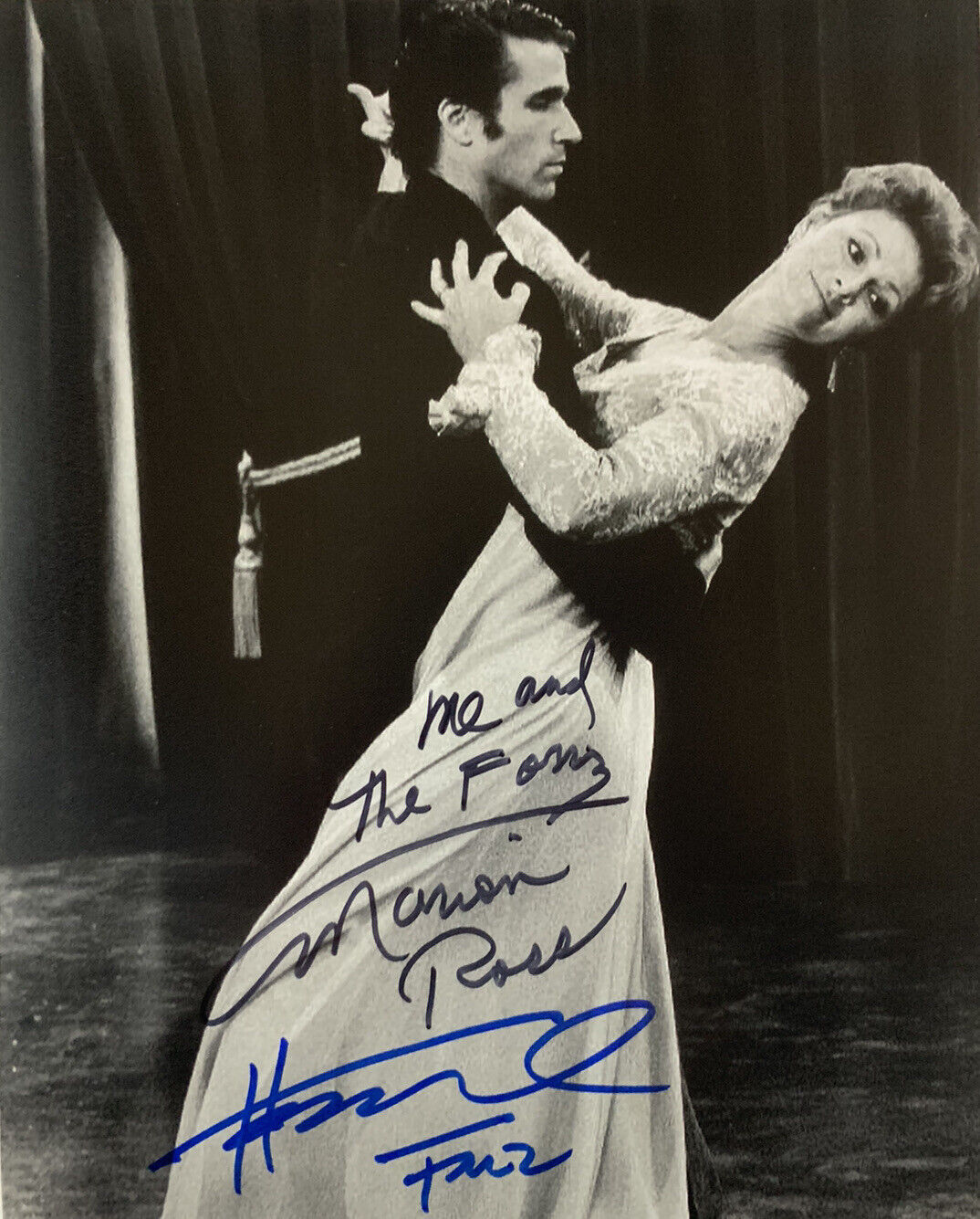 HENRY WINKLER & MARION ROSS SIGNED 8x10 Photo Poster painting HAPPY DAYS AUTHENTIC AUTOGRAPH COA