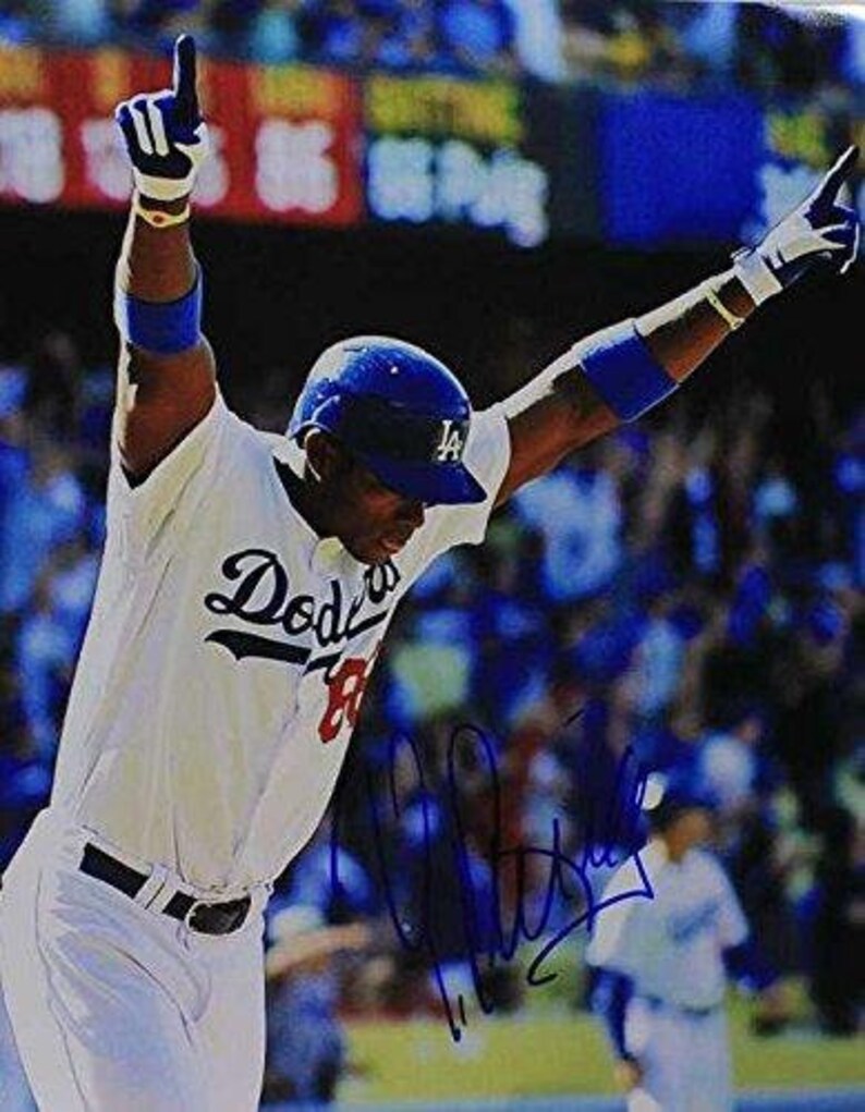 Yasiel Puig Signed Autographed Glossy 11x14 Photo Poster painting - Los Angeles Dodgers