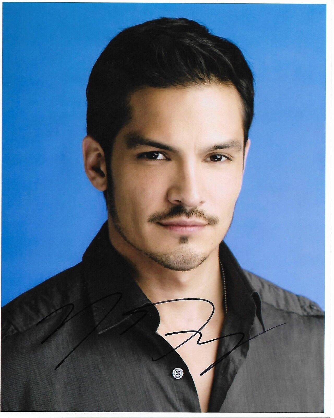 NICHOLAS GONZALEZ MENTAL AUTOGRAPHED Photo Poster painting SIGNED 8X10 #1 ARTURO SUAREZ