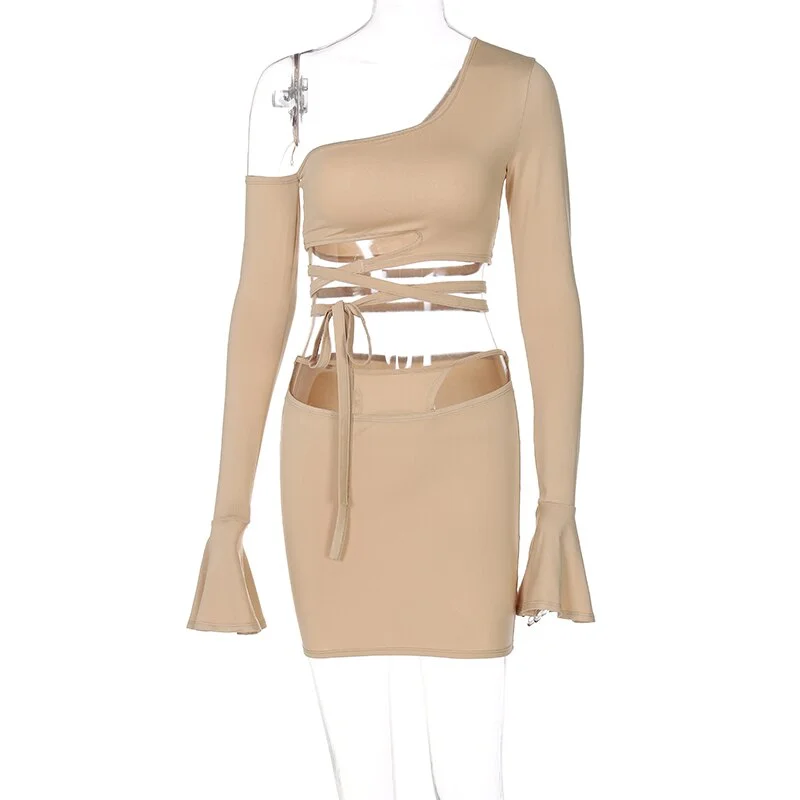 Hugcitar 2021 Solid One-Shoulder Flare Sleeve Hollow Out Sexy Top Dress Set Slim Summer Women Fashion Streetwear Outfits Y2K