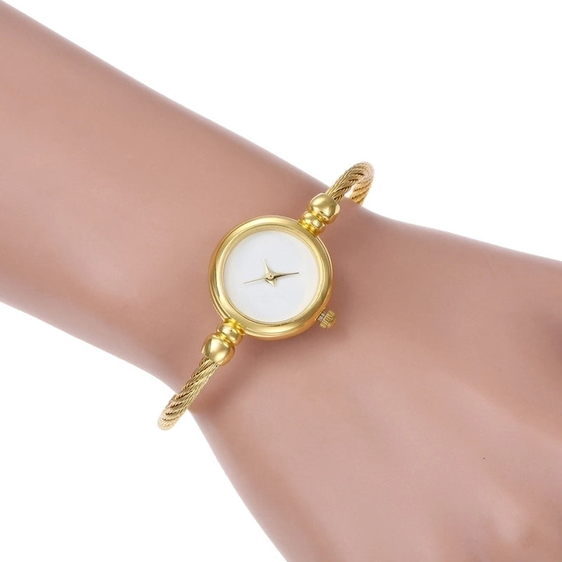 Minimalist Round Buckle Quartz Women’s Watches