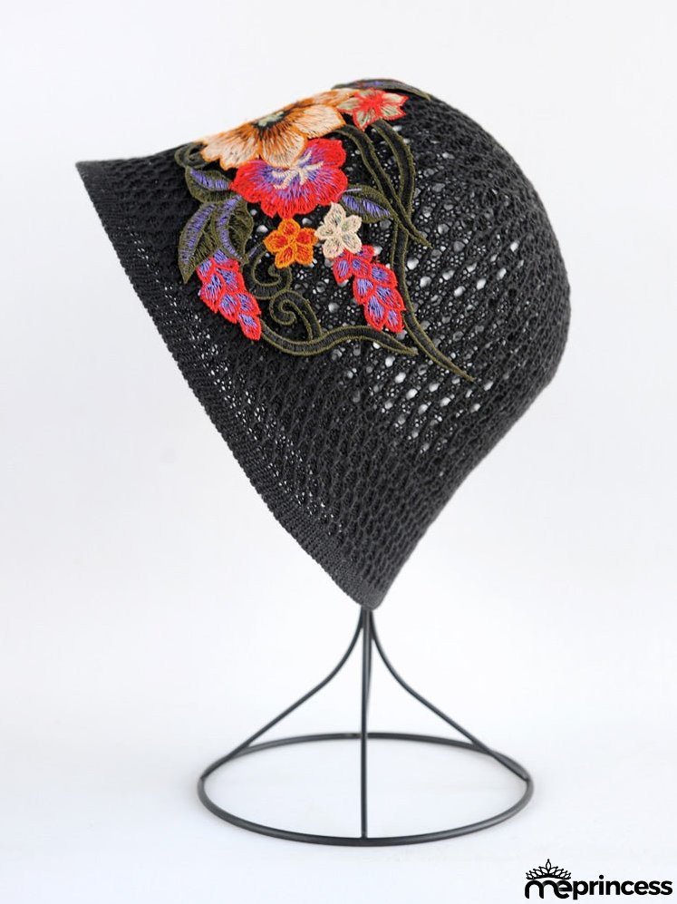 Ethnic embroidered flowers in summer breathable hollow sunscreen fisherman hat female sunshade Joker bucket hat Sun basin hat