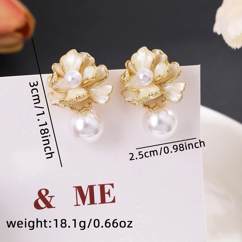 1 Pair Minimalist Classic Style Flower Inlay Zinc Alloy Pearl Ear Studs