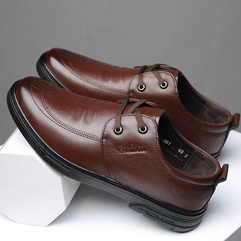 Genuine Leather Men Shoes Casual Luxury Brand Soft Mens Sneakers Breathable Lace up Moccasins Male Driving Shoes Zapatos Hombre