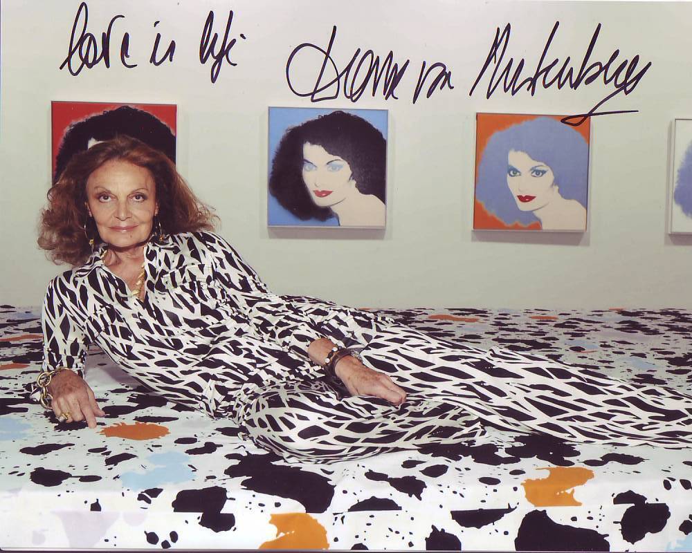 DIANE VON FURSTENBERG signed autographed 8x10 Photo Poster painting