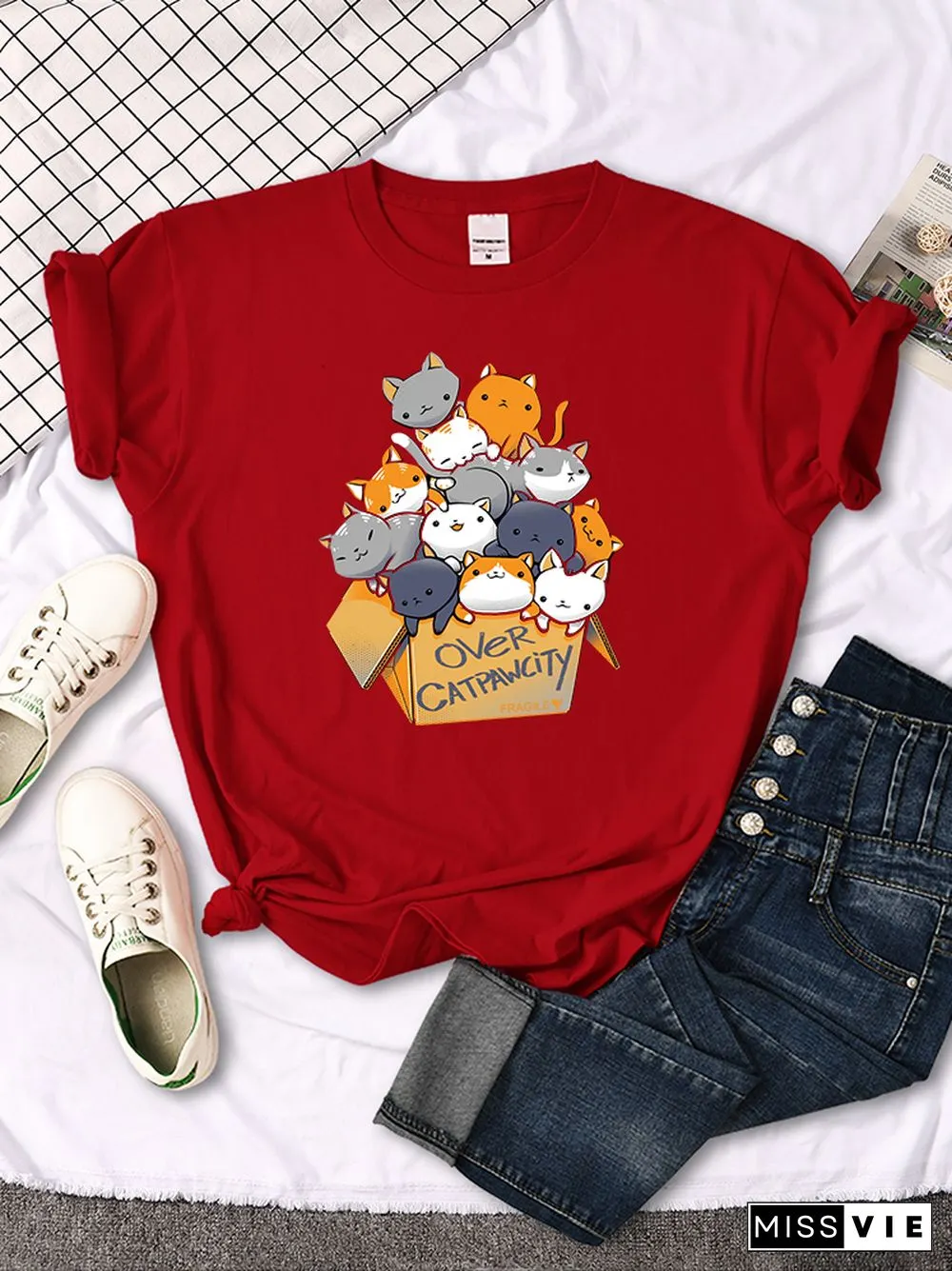 Womany Cats Gathered In The Printing Woman Tshirt Leisure Creativity T Shirt Summer Newtop Crewneck Breathable Woman T Shirts