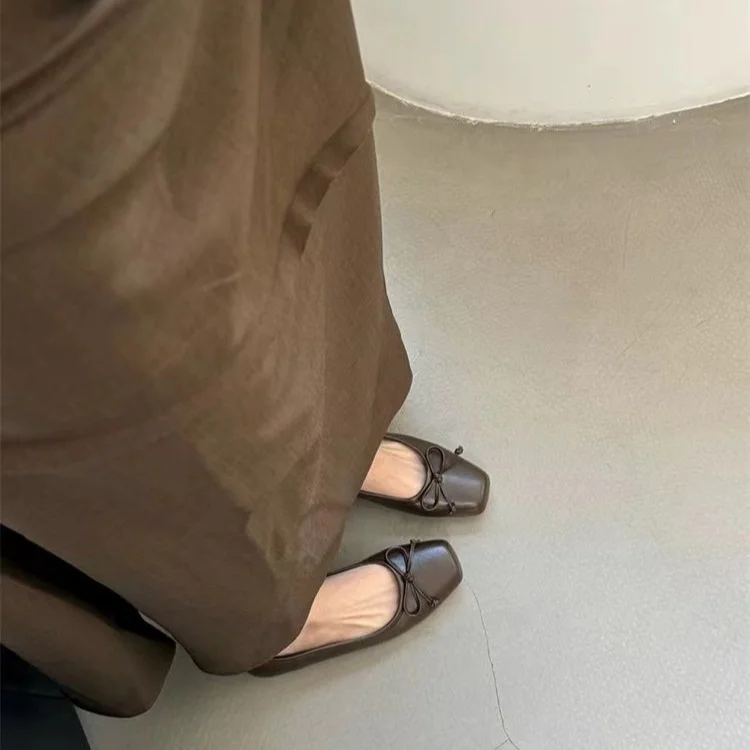 Yyvonne Head Shallow Single Shoes Women 2025 Spring And Autumn New French Evening Style Temperament Gentle Fairy Flat Bottom Retro Grandmother Shoes