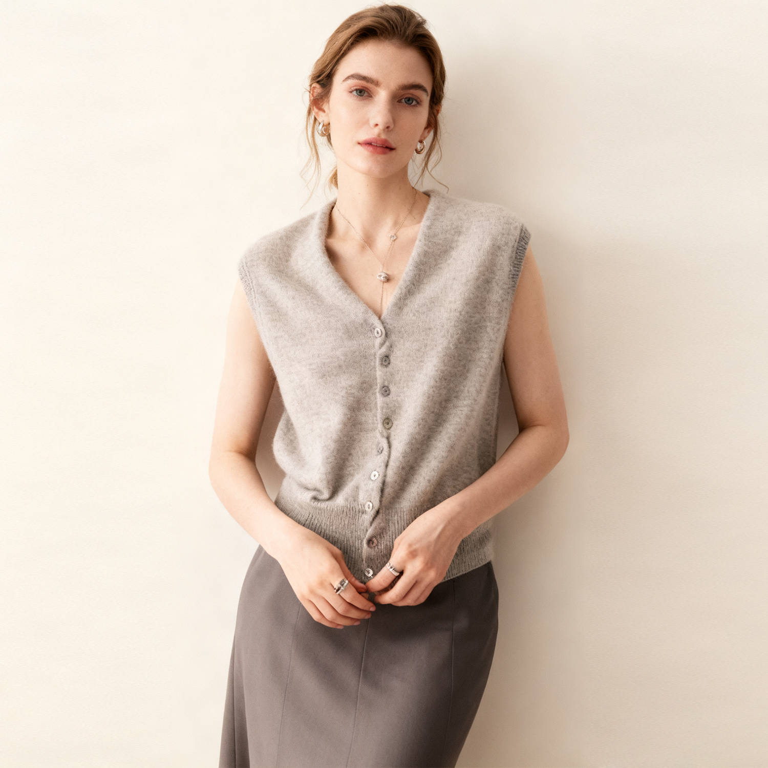 Women's V-Neck Sleeveless Sweater Vest for Fall and Winter REAL SILK LIFE