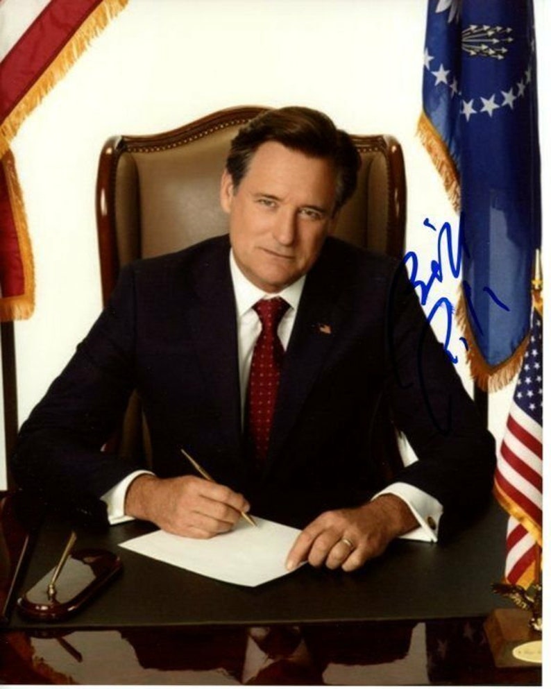 Bill pullman signed autographed 1600 penn president dale gilchrist 8x10 Photo Poster painting