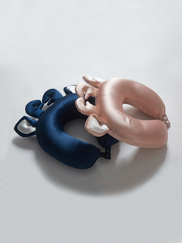 Coussin en soie en forme de U pour enfant -Soieplus
