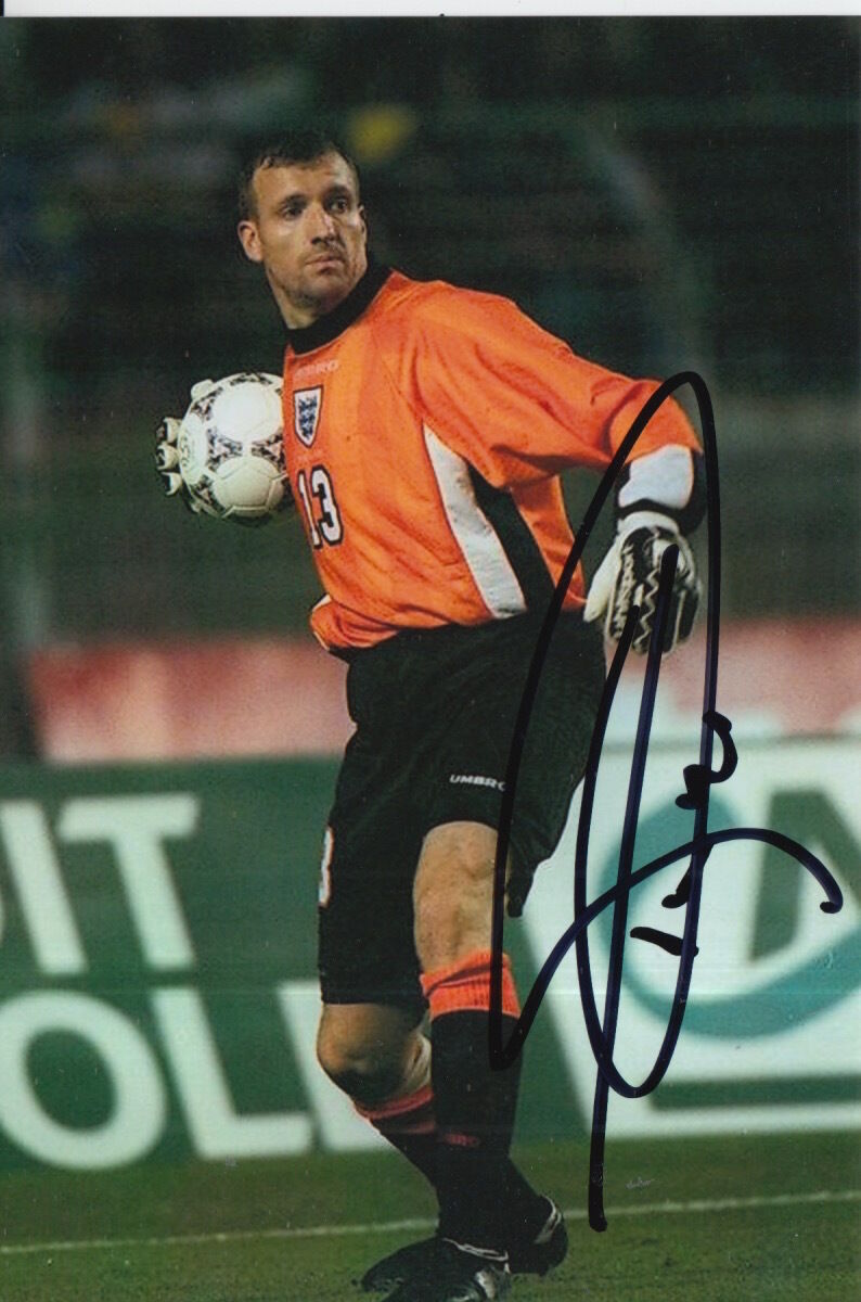 ENGLAND HAND SIGNED TIM FLOWERS 6X4 Photo Poster painting.