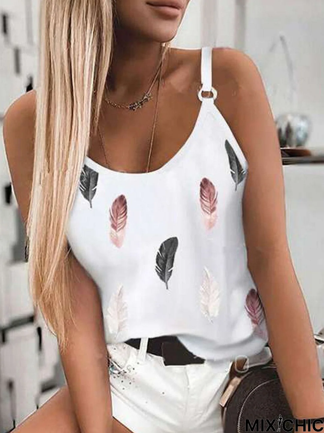 Sexy Crew Neck Sleeveless Feather Vests