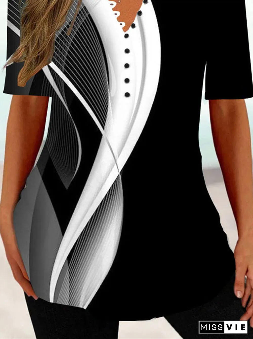 Women Half Sleeve V-neck Striped Printed Tops