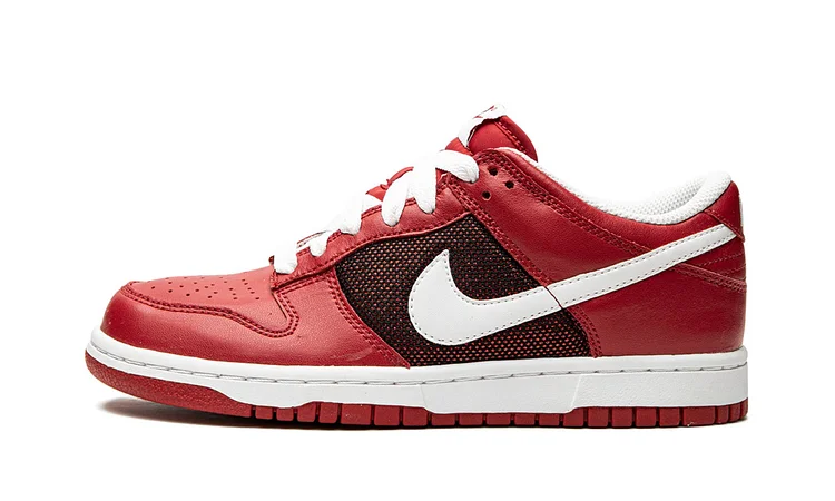WMNS Dunk Low CL "Cherry Red"