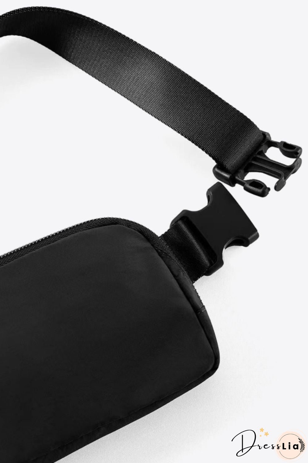 Buckle Zip Closure Fanny Pack