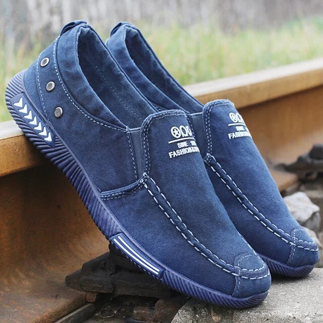 Men Casual Shoes Comfort Men Shoes Denim Male Shoes Adult Footwear 2020 New Men Loafers Canvas Shoes Men Sneakers Plus Size 46