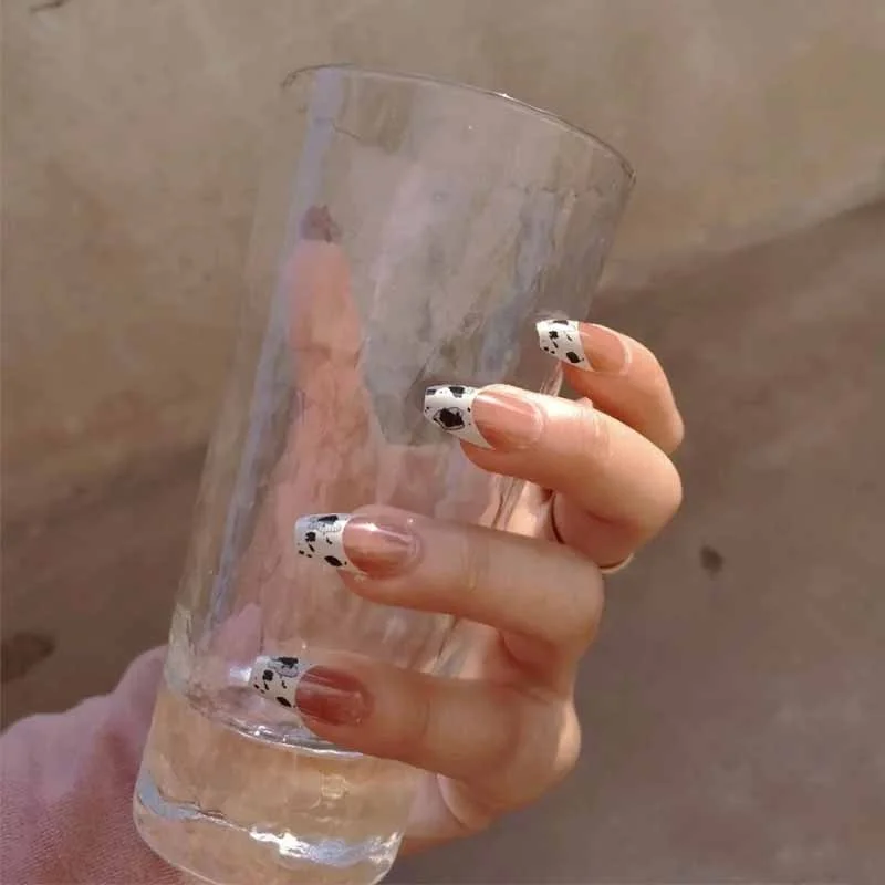 24pcs false press on nails pink color oval head Mid-length Wear  Finished product wearable full cover fake nail tips for girls 515-Nail Inspo