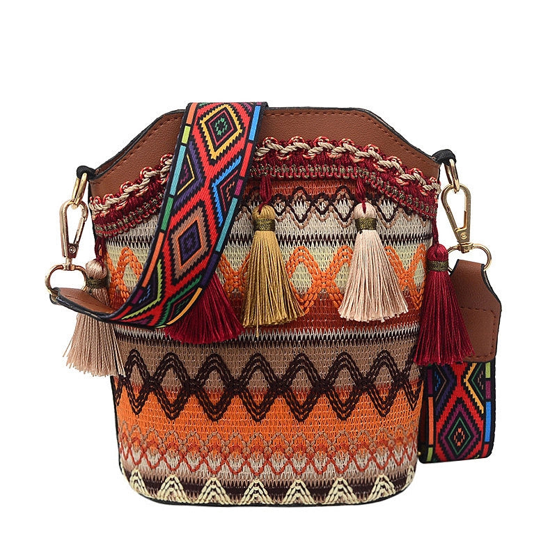 Women’s Small All Seasons Pu Leather Nylon Stripe Ethnic Style Tassel Bucket Zipper Shoulder Bag