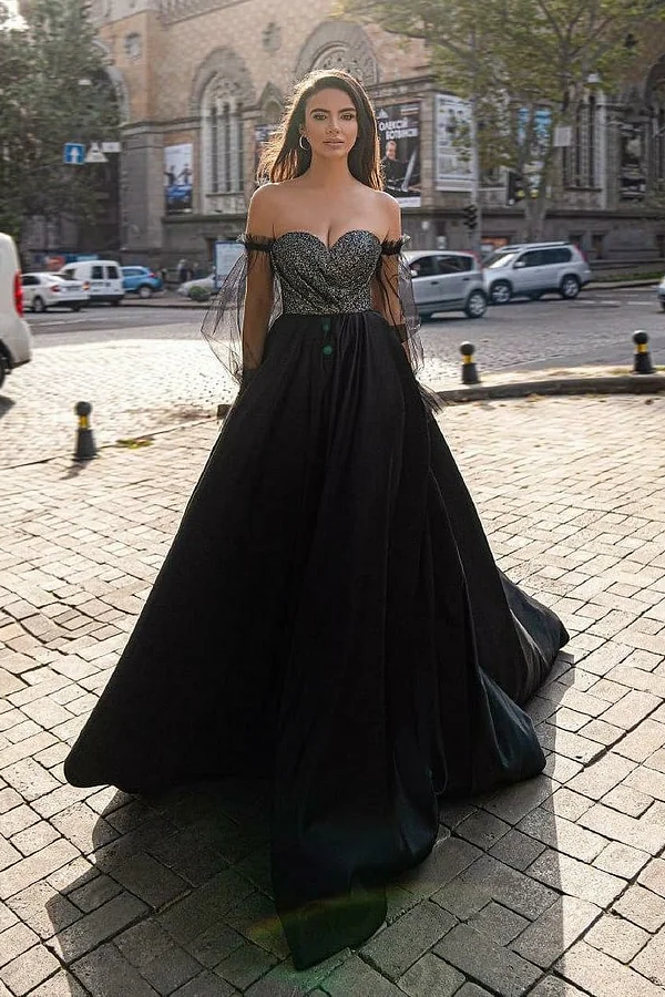 Daisda Black Sleeveless Strapless Sweetheart A-Line Prom Dress