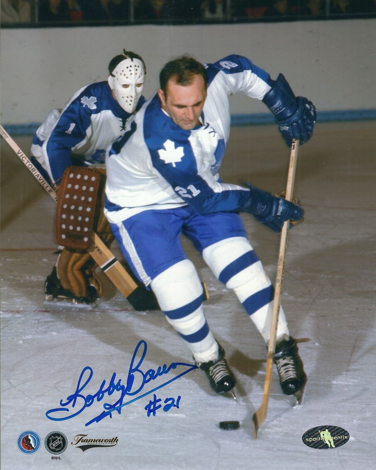 Signed 8x10 BOBBY BAUN Toronto Maple Leafs Autographed Photo Poster painting - COA