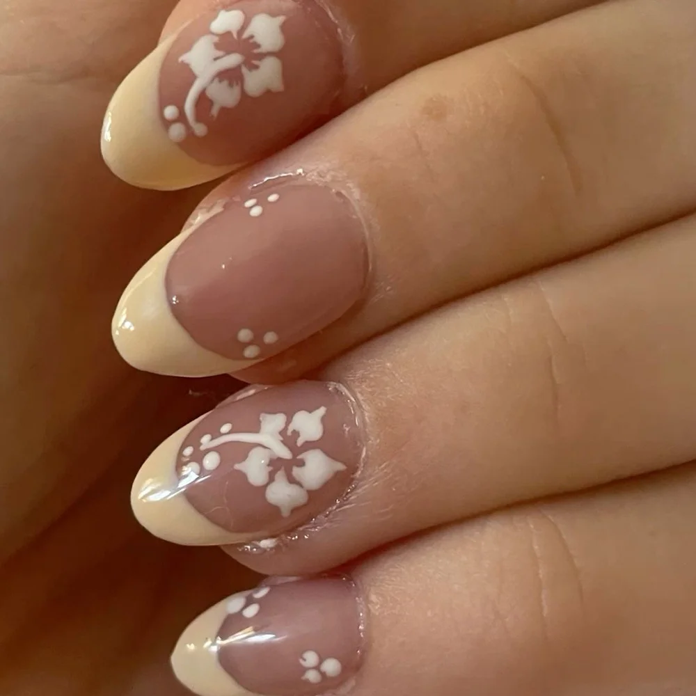 Churchf Churchf Short Round Nail Yellow Flower French Fake Nails Finished Wear Nail Removable Nail