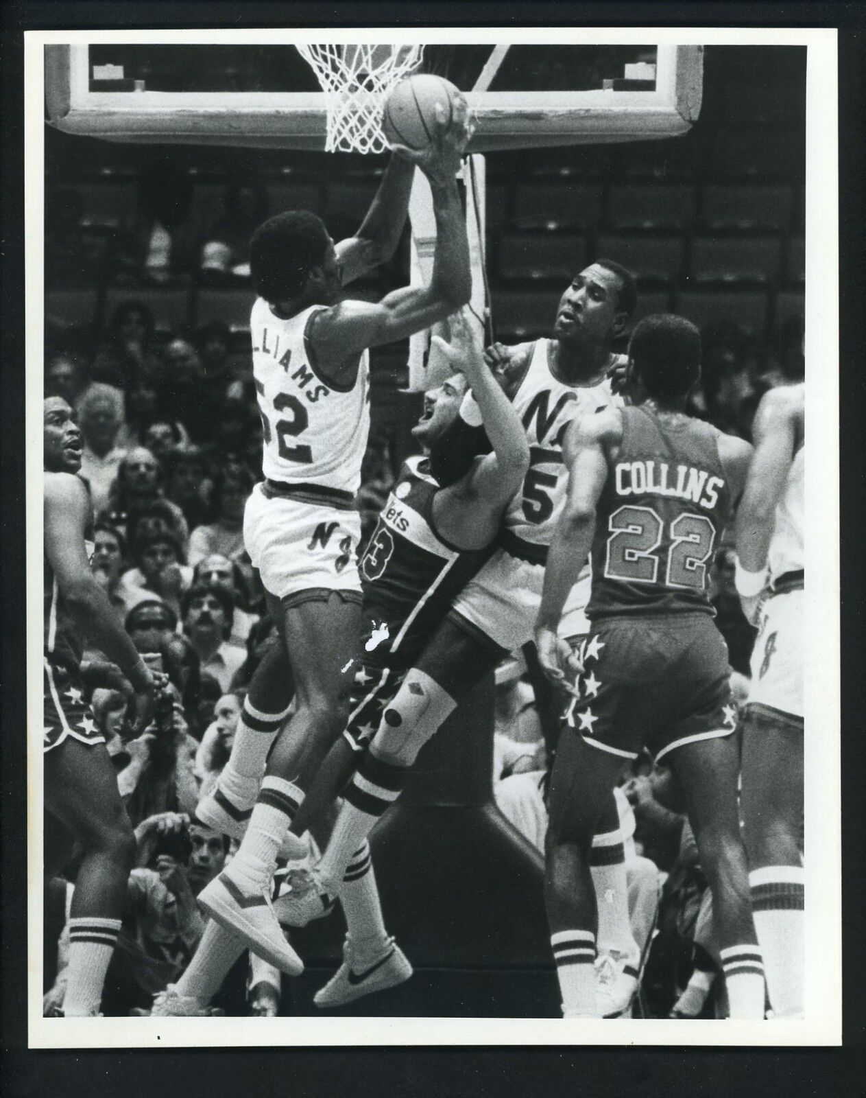 Buck Williams Darryl Dawkins 1982 Press Original Photo Poster painting Bob Olen New Jersey Nets