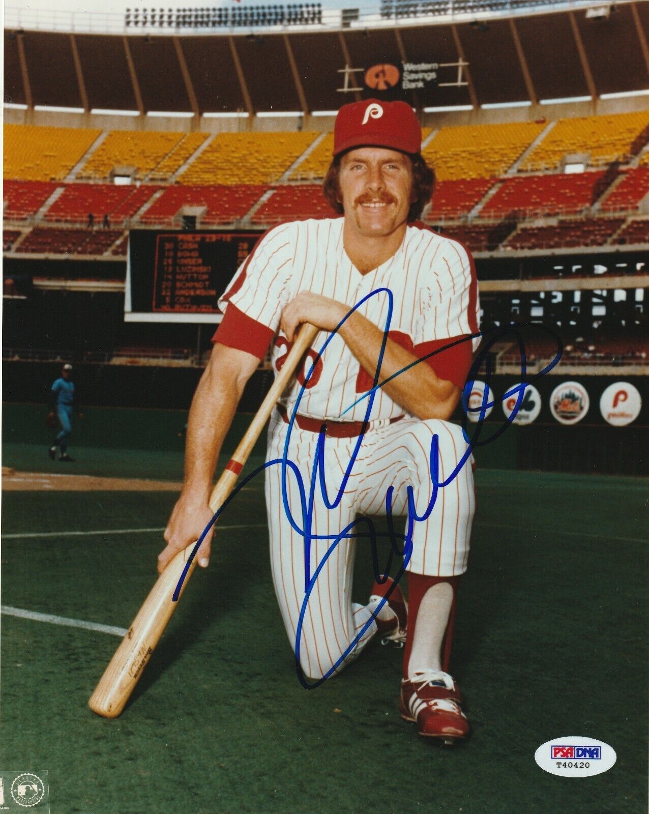 MIKE SCHMIDT Signed Philadelphia PHILLIES 8x10 Photo Poster painting with PSA COA