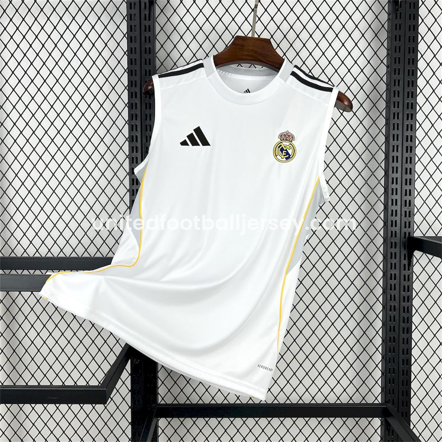 Real Madrid 25-26 Home Vest - Fans Version