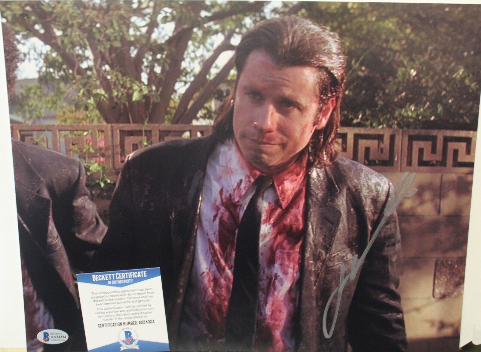 John Travolta Signed Pulp Fiction 11x14 Photo Poster painting w/Beckett COA AA24324