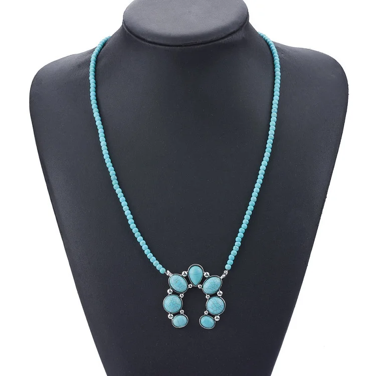 Trendy Boho Style Turquoise Flower Pendant Alloy Necklace