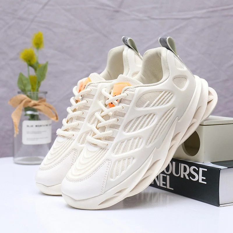 2021 Fashion Breathable Thick Bottom Light Mesh Women Vulcanize Shoes Casual Platform Ladies Sport Chunky Sneakers