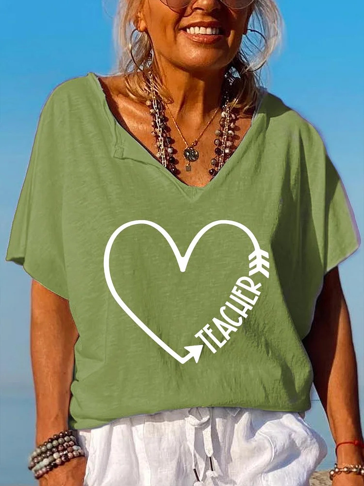 We Love Teacher V Neck T-shirt-03500-Annaletters