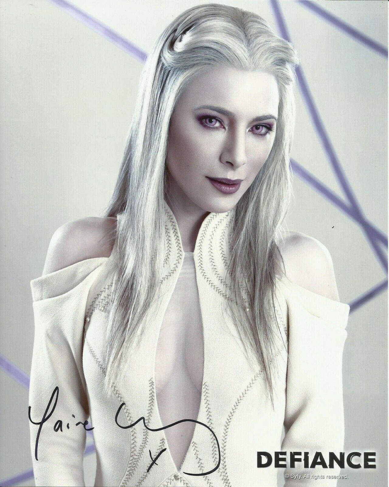 JAIME MURRAY SIGNED DEFIANCE Photo Poster painting UACC REG 242 FILM AUTOGRAPHS