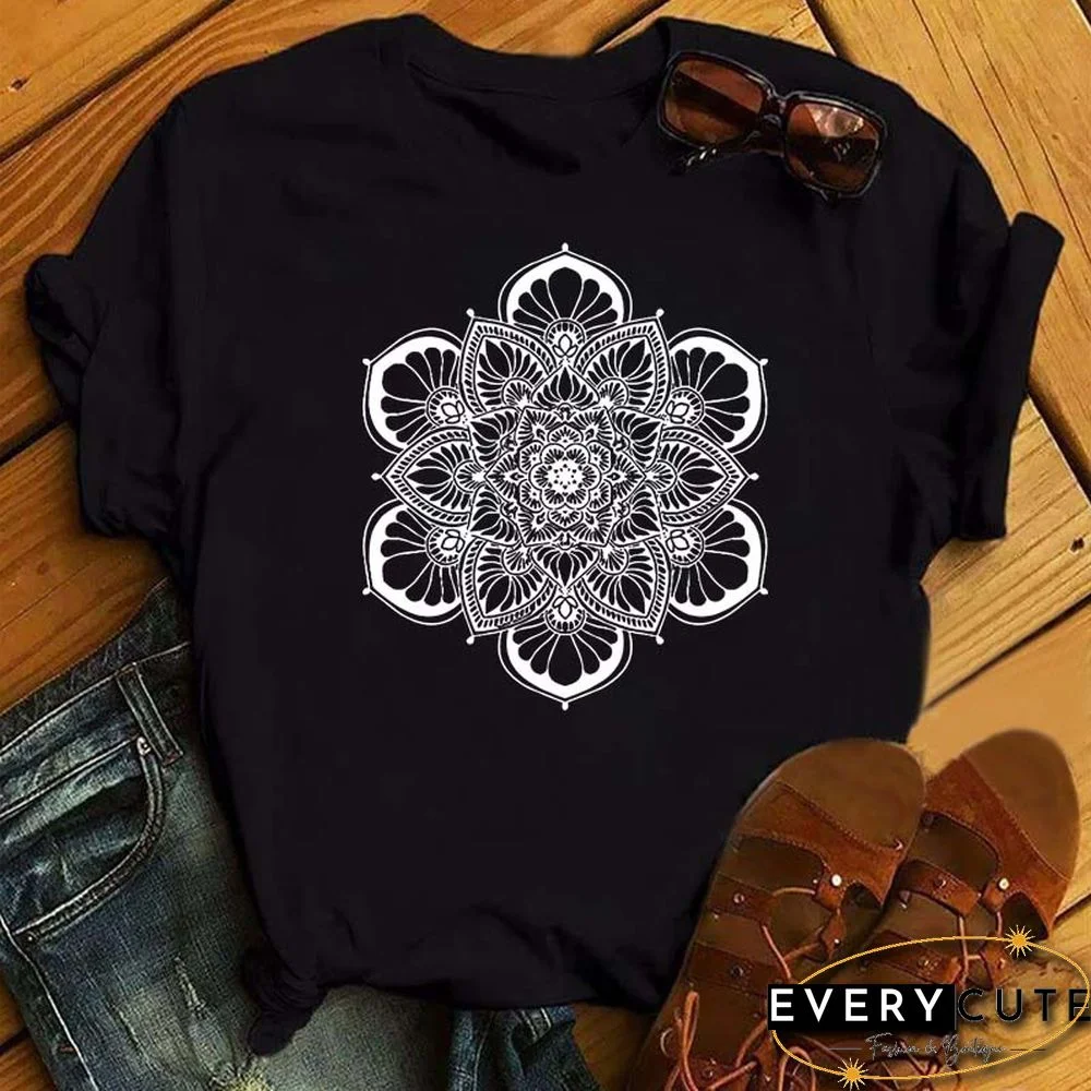Maycaur New Mandala Floral Printed T Shirt Women Casual Fashion T-shirt Loose Short Sleeve 90s Girls Aesthetics Black Tshirt Top