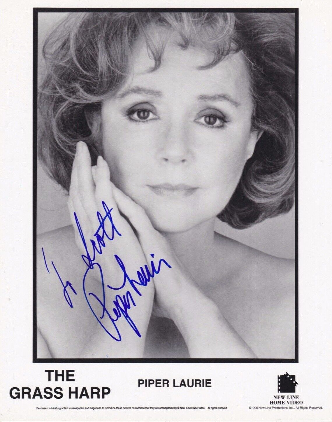 Signed Original B&W Photo Poster painting of Piper Laurie of The Grass Harp