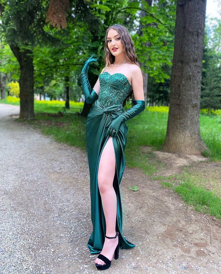 Hellodresses Dark Green Sweetheart Sleeveless Split Pleated Prom Dress With Gloves
