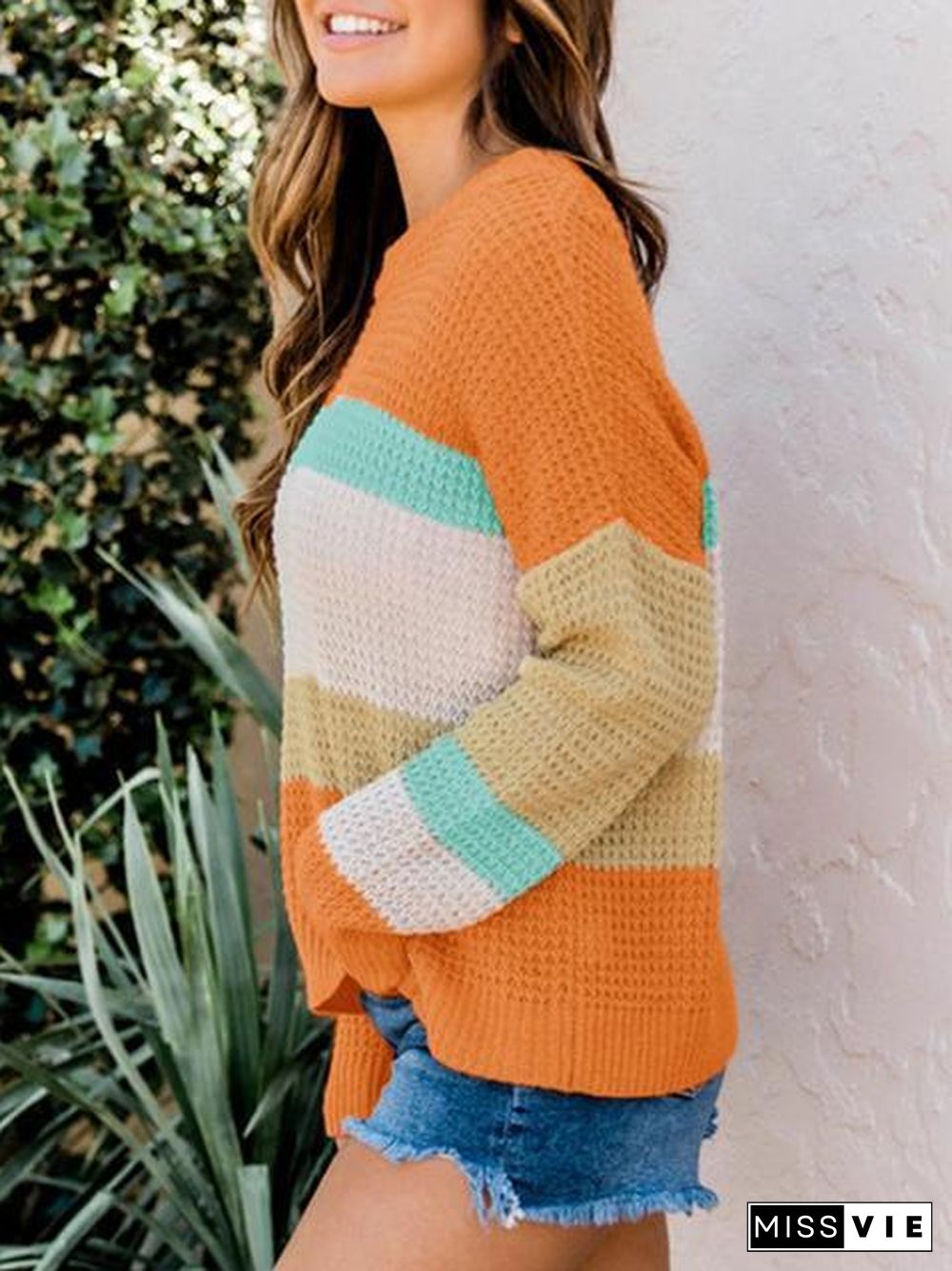 Color Block Round Neck Sweater