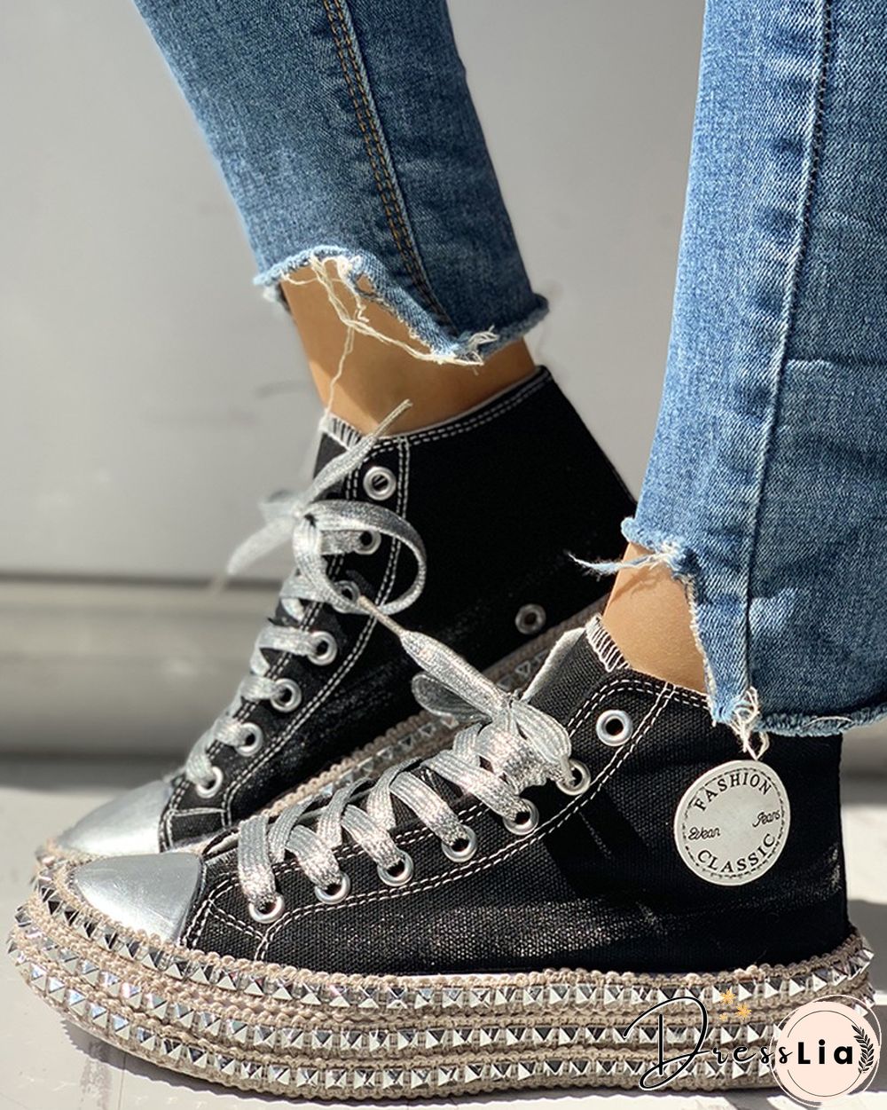 Leopard Rivet Embellished  Lace-Up Sneakers